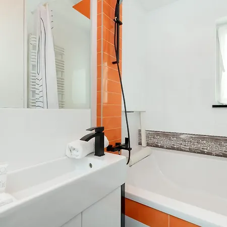 Wyjatkowy Z Parkingiem & Balkonem W Gdansku By Rent Like Апартаменты Гданьск